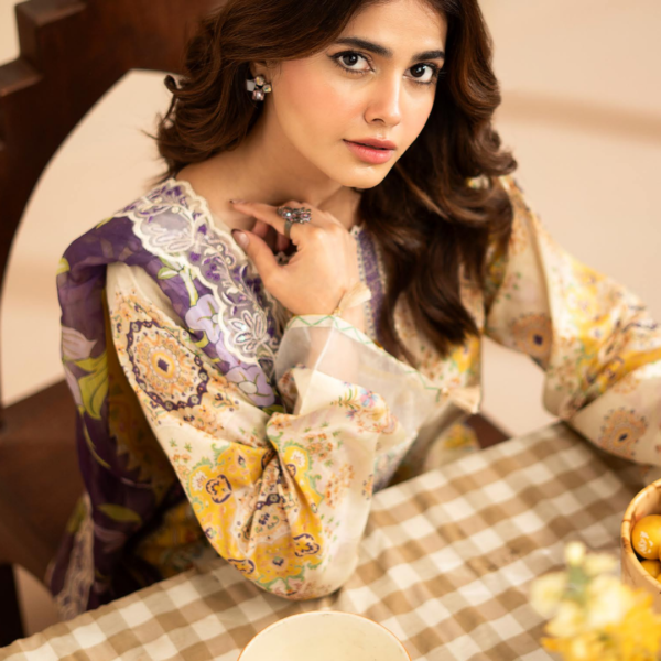 3-pc unstitched embroidered lawn suite gj Raya V1